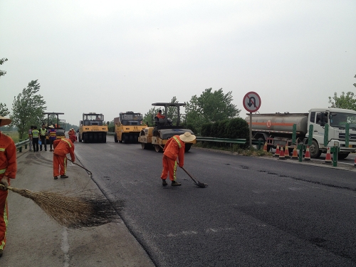 沥青路面添加剂工程